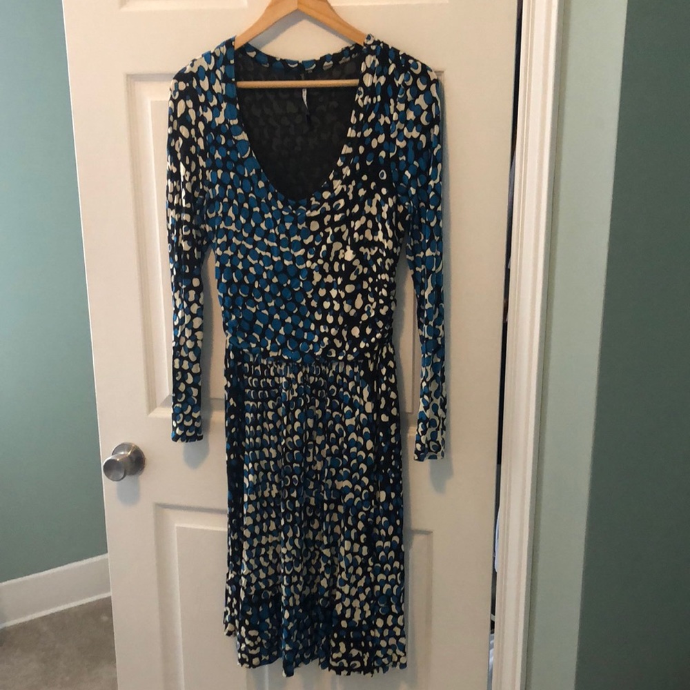 Anthropologie Plenty by Tracy Reese Long Sleeved Dress Abstract snake Print